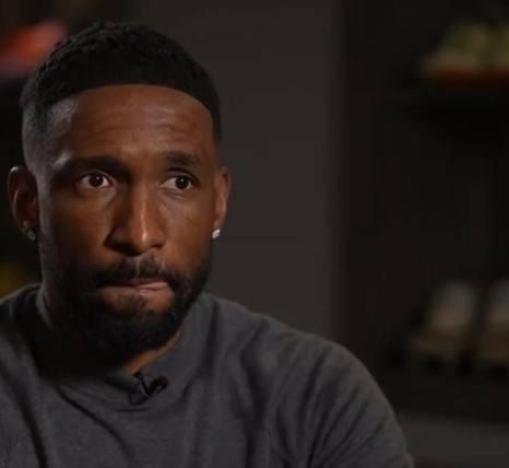 Celtic Fans Scratching Their Heads At Jermaine Defoe For Bizarre