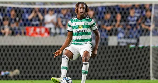 Bosun Lawal signs new Celtic contract as defender heads out on loan