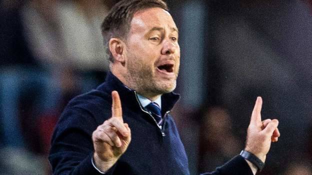 Beale focus on Celtic rather than Euro exit