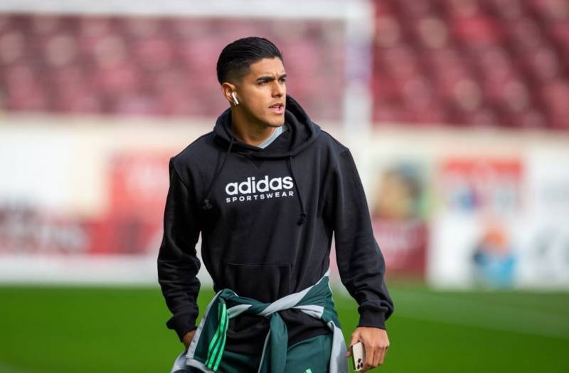 Video: Luis Palma curls in goal for Celtic against Motherwell