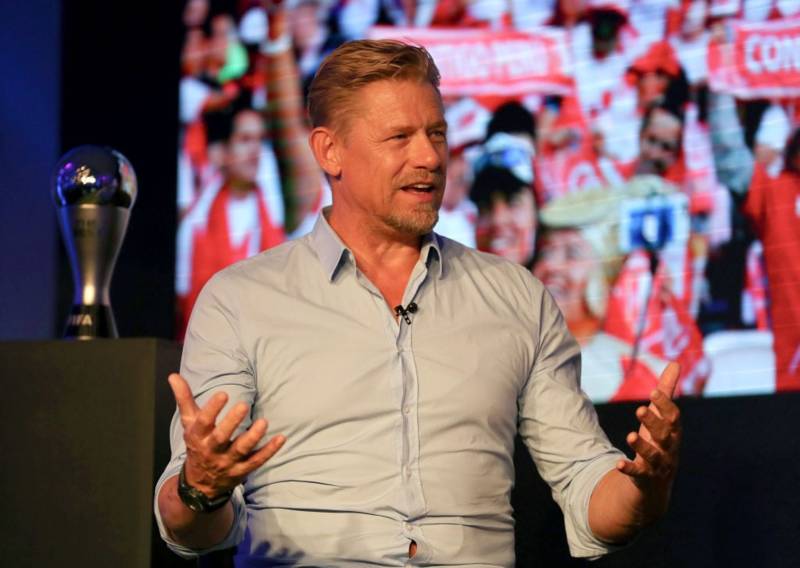 Peter Schmeichel defends Celtic player after crushing Champions League defeat to Lazio