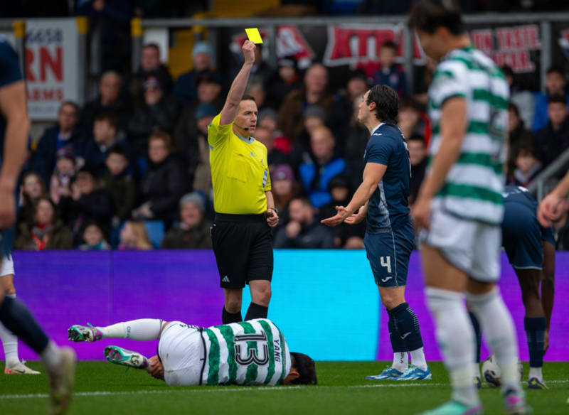 The image that shames referee David Munro