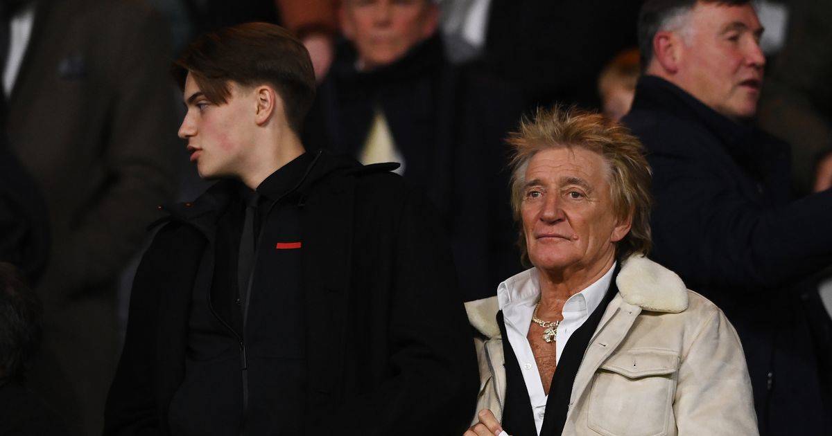 Rod Stewart disgusted at “undignified” Celtic fans - 14 Nov, Irish ...