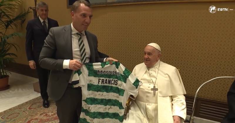 Brendan Rodgers gifts Pope Francis a signed jersey from Celtic squad