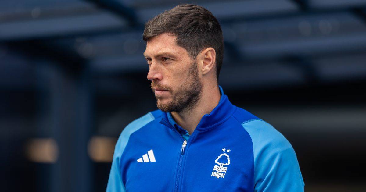 6 Scott McKenna Transfer Destinations As Nottingham Forest Banish ...