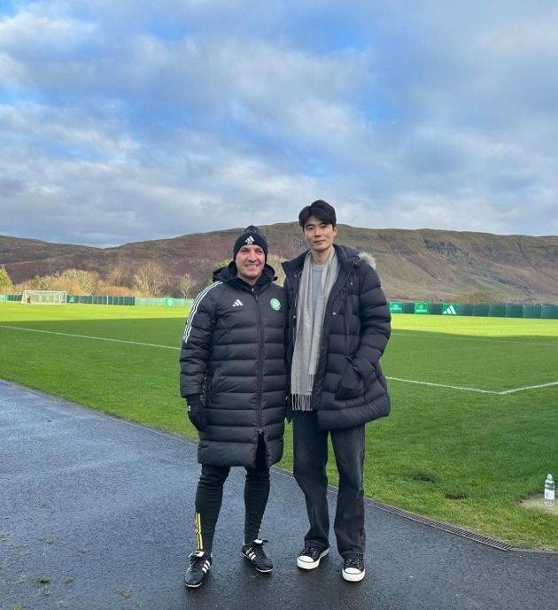 Former Celtic player Ki Sung-Yeung visits Lennoxtown