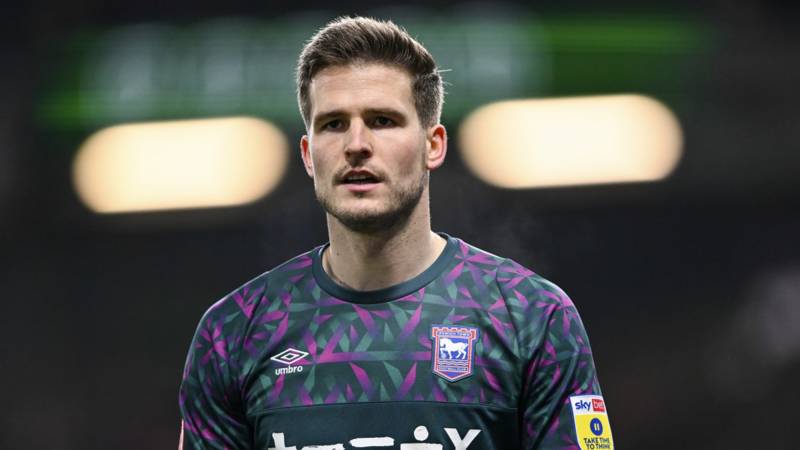 Celtic interested in signing Ipswich Town goalkeeper