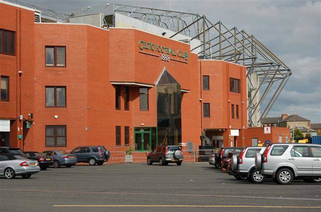 Celtic fan makes £175m transfer window gamble claim that leaves radio pundit speechless