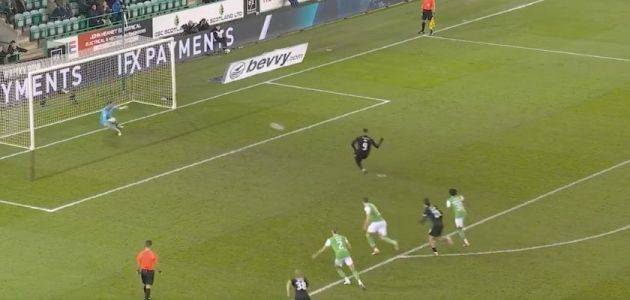 Video: Adam Idah scores Celtic’s opener with excellent penalty