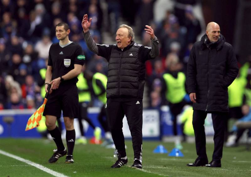 Aberdeen job opens up to Lennon as Warnock walks away