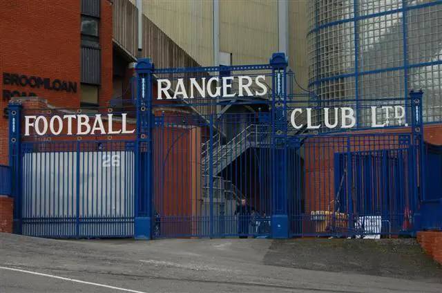 Paddy Power takes superb aim at the Rangers fans after draw with Celtic at Ibrox