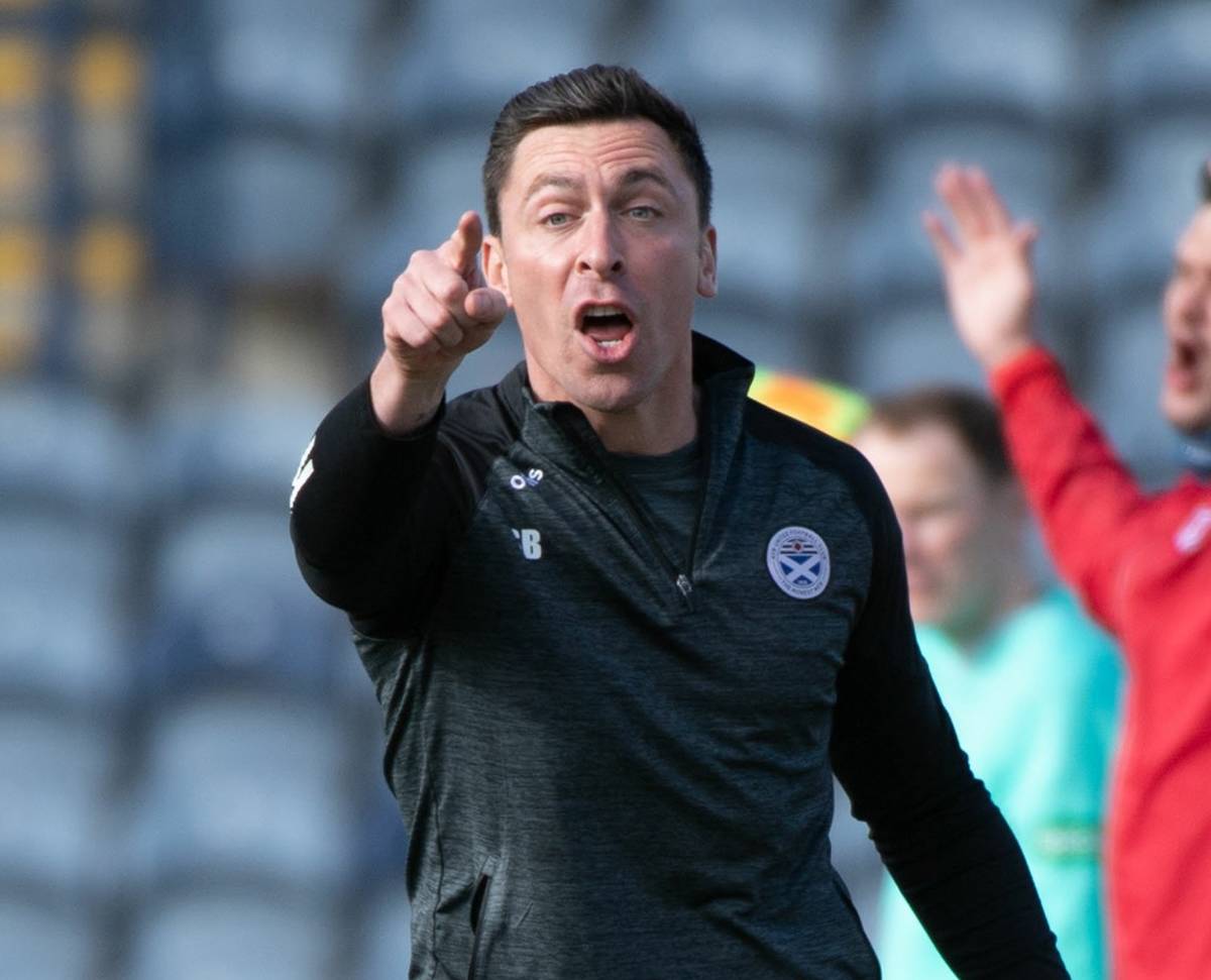 Ex-Celtic captain in astonishing ref rant after inappropriate remarks ...