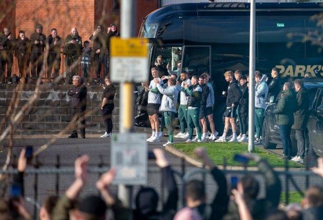 “Every single person on that bus was amazed,” Adam Idah on that Ibrox send-off