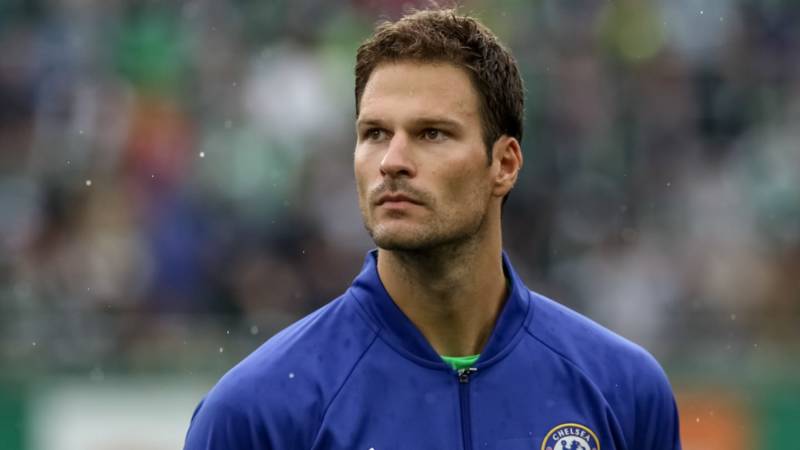 Celtic want former Chelsea and AC Milan goalkeeper on free transfer