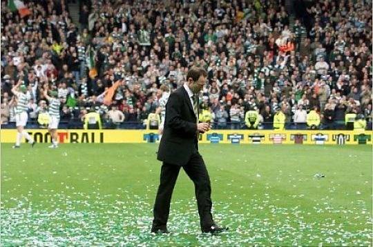 Video: Martin O’Neill’s parting gift after five successful years at Celtic
