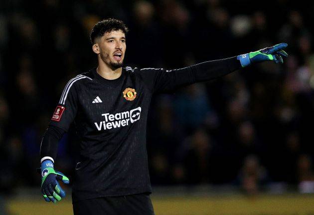 Report claims Celtic has agreed deal to sign Man Utd goalkeeper Altay Bayindir