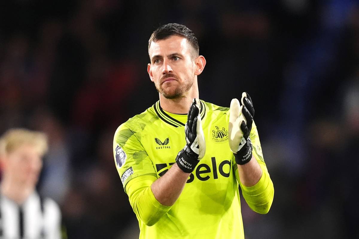 Celtic ‘want’ Newcastle United goalkeeper Martin Dubravka - The Celtic ...