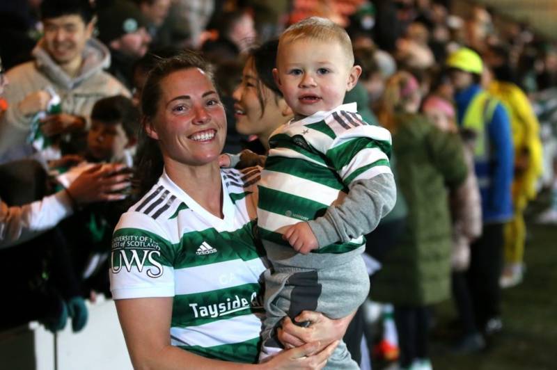 Lisa Robertson leaves Celtic FC Women