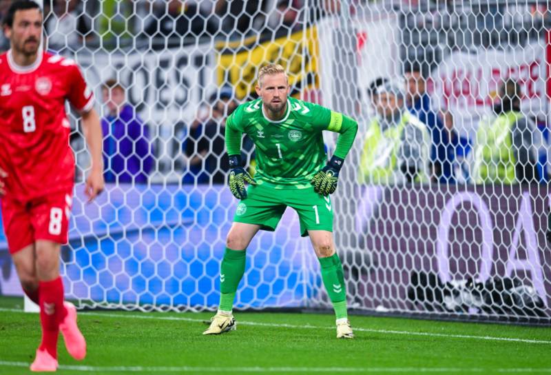 Celtic’s defenders told what to expect if Kasper Schmeichel makes Parkhead move