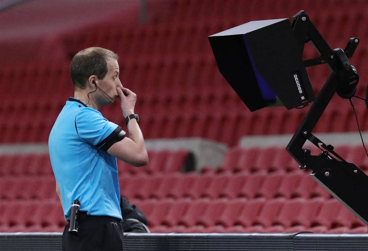 The Media Puts Pressure On Collum As “Pro-Celtic” Decision Continues To Make Headlines.